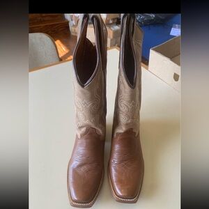 Elegant Tan Leather Ankle Boots